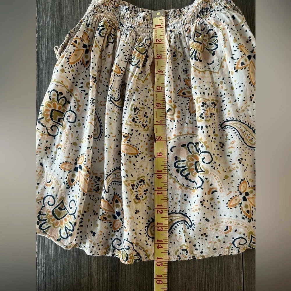 Patrons of Peace cream paisley bohemian cropped flowy tank top rayon - Picture 5 of 11